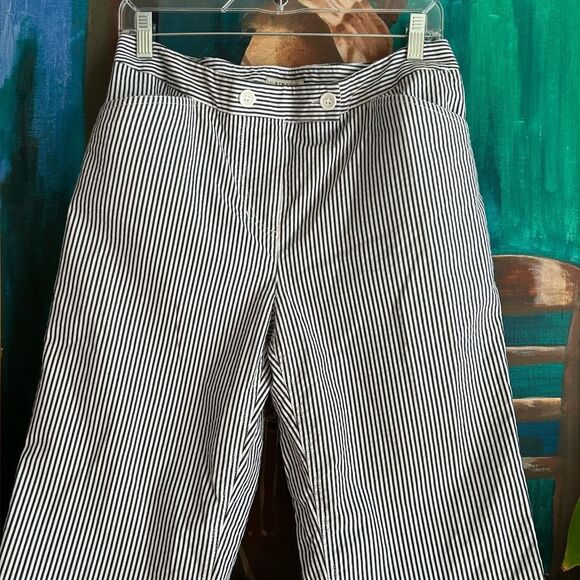Jones New York Stretch Black and White Striped Cropped Pants 10 - Picture 6 of 16
